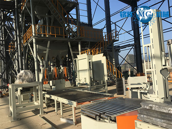 生產(chǎn)膩?zhàn)臃坌枰裁礄C(jī)器,哪些原料? 生產(chǎn)膩?zhàn)臃坌枰裁礄C(jī)器,哪些原料?